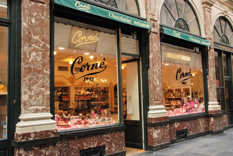 boulangerie-CARNOULES-min_chocolate_chocolaterie_shop_luxury_chic_gallery_brussels_belgium-558146